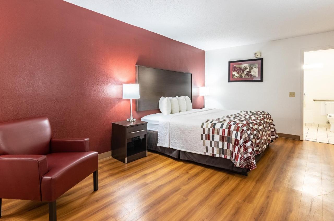 Red Roof Inn Forsyth Dış mekan fotoğraf