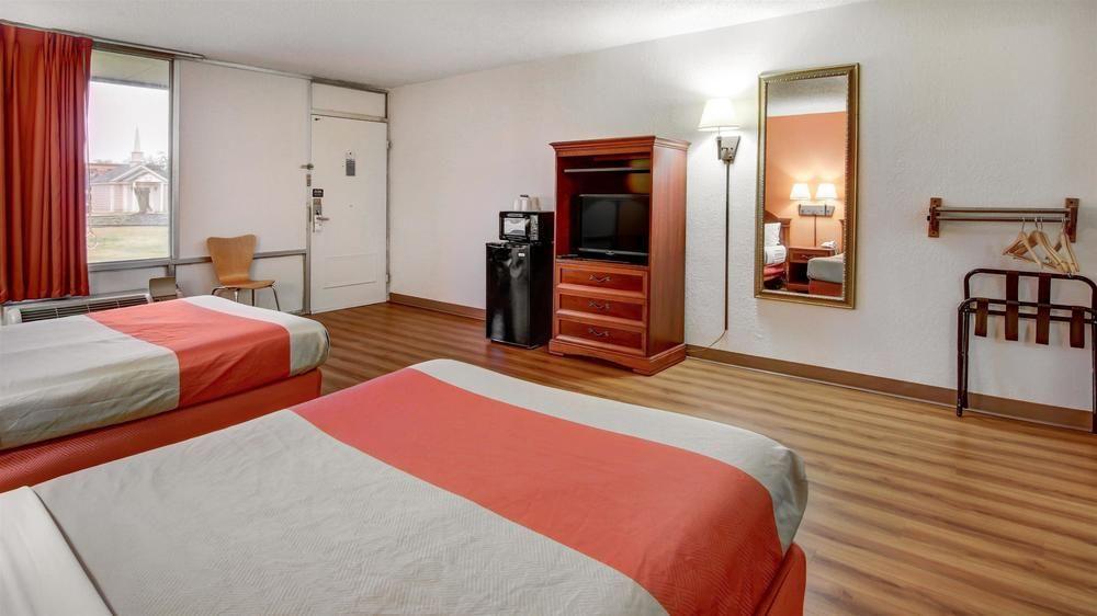 Red Roof Inn Forsyth Dış mekan fotoğraf
